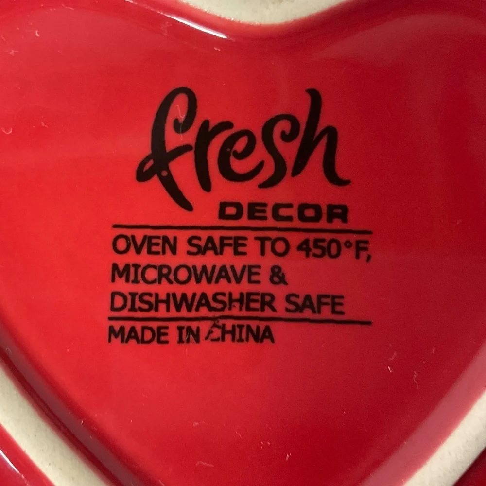 HEART SHAPED BAKING CERAMIC DISH by Fresh